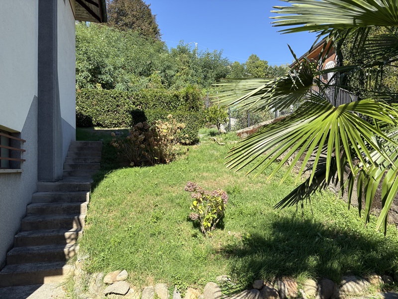 Casa indipendente Biella via Golzio 18